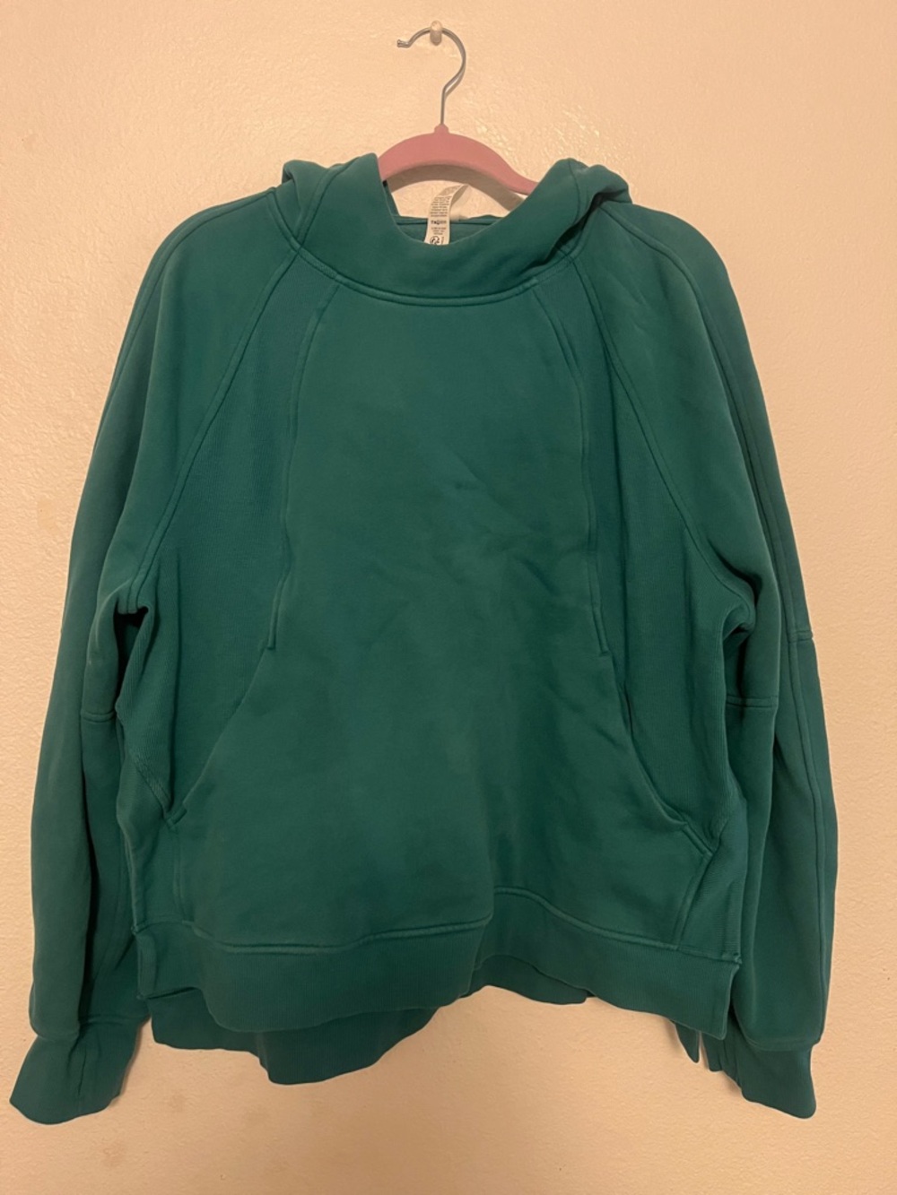 Lululemon Women's Teal Pullover Hooded Sweater with side slits